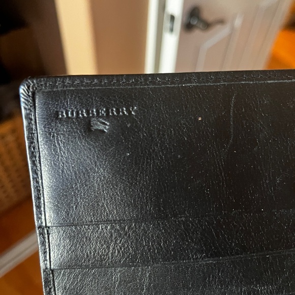BURBERRY leather wallet. Pre-owned - Picture 4 of 4